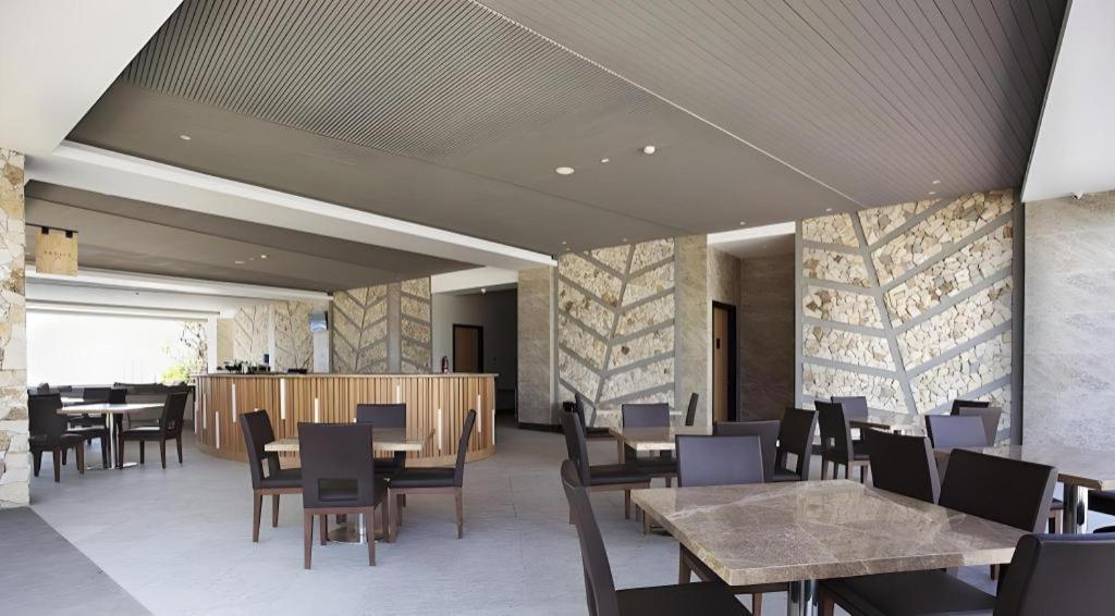 Hotel The Rinra Makassar